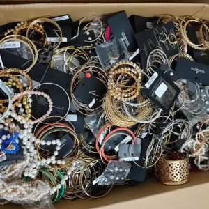 hàng Trang sức hàng thùng | Trang sức cũ hàng tuyển chọn